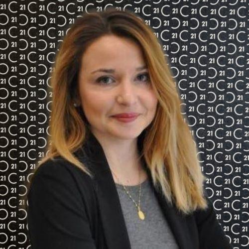 Stéphanie CAUX