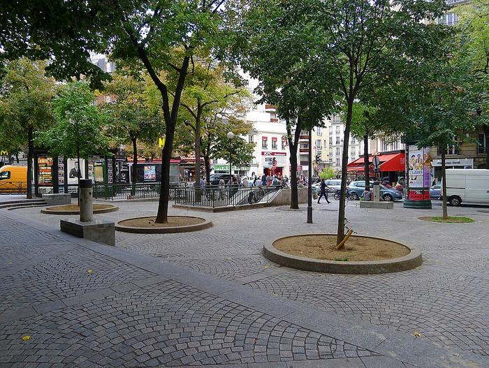 Paris 15e — Immobilier — CENTURY 21 Immoside Félix Faure — square_carrefour_Vaugirard-Convention_metro_Convention.