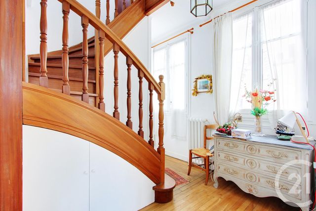 Afficher la photo en grand Appartement F5 à vendre - 5 pièces - 87.0 m2 - PARIS - 75015 - ILE-DE-FRANCE - Century 21 Immoside Felix Faure