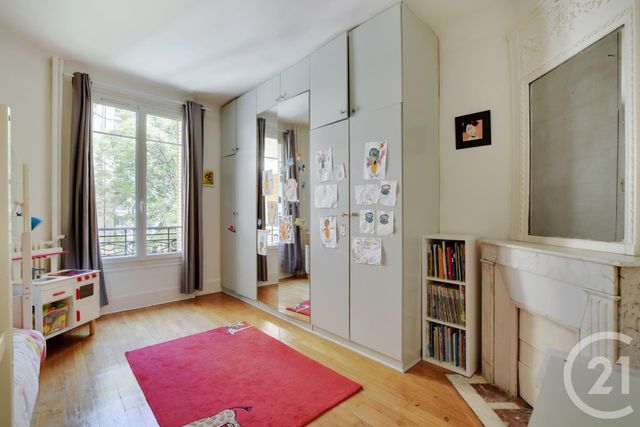 Appartement F4 à vendre - 4 pièces - 79.1 m2 - PARIS - 75015 - ILE-DE-FRANCE - Century 21 Immoside Felix Faure