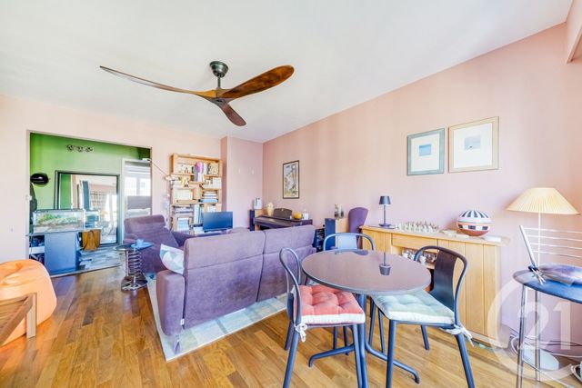 Appartement F2 à vendre - 2 pièces - 52.08 m2 - PARIS - 75015 - ILE-DE-FRANCE - Century 21 Immoside Felix Faure