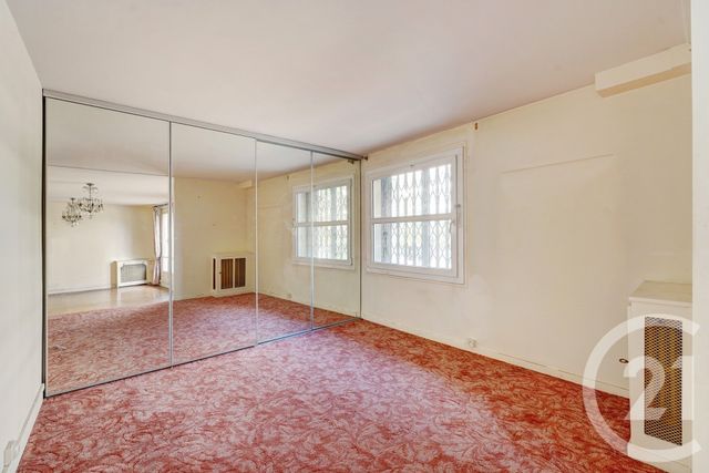 Appartement F5 à vendre - 5 pièces - 109.24 m2 - PARIS - 75015 - ILE-DE-FRANCE - Century 21 Immoside Felix Faure