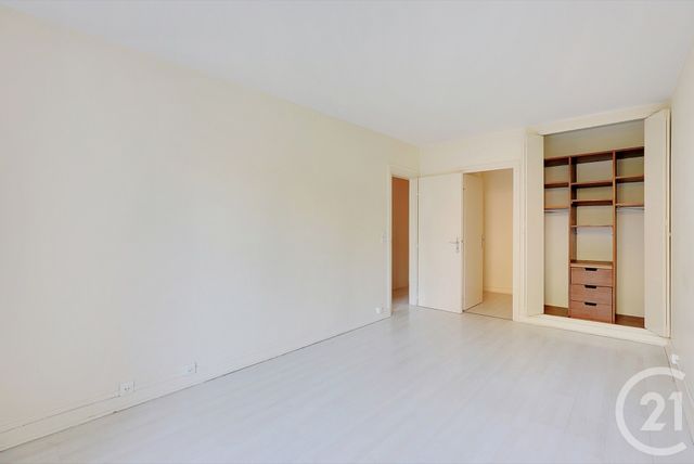 Appartement à vendre - 4 pièces - 82.53 m2 - PARIS - 75015 - ILE-DE-FRANCE - Century 21 Immoside Felix Faure