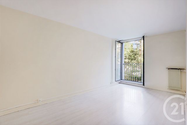 Appartement à vendre - 4 pièces - 82.53 m2 - PARIS - 75015 - ILE-DE-FRANCE - Century 21 Immoside Felix Faure