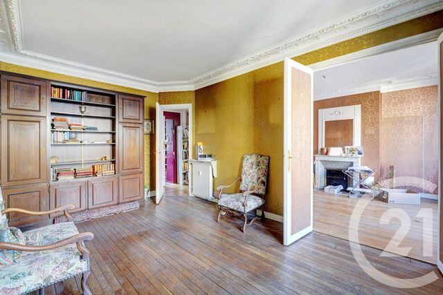 Afficher la photo en grand Appartement T5 à vendre - 5 pièces - 109.73 m2 - PARIS - 75015 - ILE-DE-FRANCE - Century 21 Immoside Felix Faure