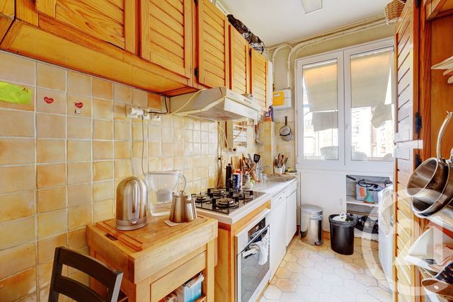 Afficher la photo en grand Appartement T5 à vendre - 5 pièces - 109.73 m2 - PARIS - 75015 - ILE-DE-FRANCE - Century 21 Immoside Felix Faure