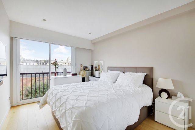 Appartement T4 à vendre - 4 pièces - 93.0 m2 - PARIS - 75015 - ILE-DE-FRANCE - Century 21 Immoside Felix Faure