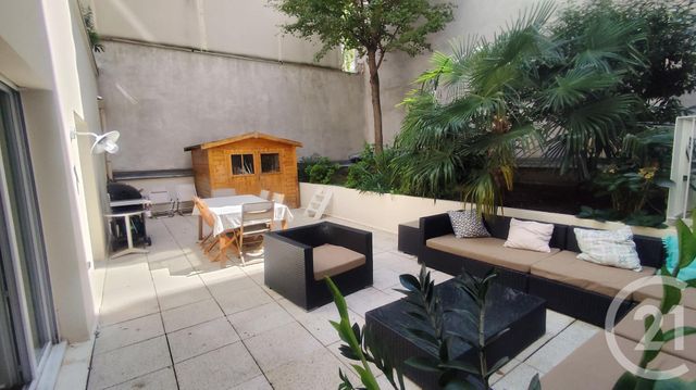 Appartement F3 à vendre - 3 pièces - 88.0 m2 - PARIS - 75015 - ILE-DE-FRANCE - Century 21 Immoside Felix Faure