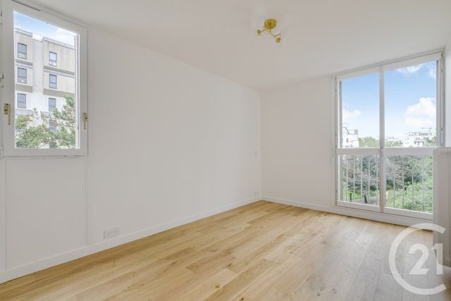 Appartement T5 à vendre - 5 pièces - 114.49 m2 - PARIS - 75015 - ILE-DE-FRANCE - Century 21 Immoside Felix Faure