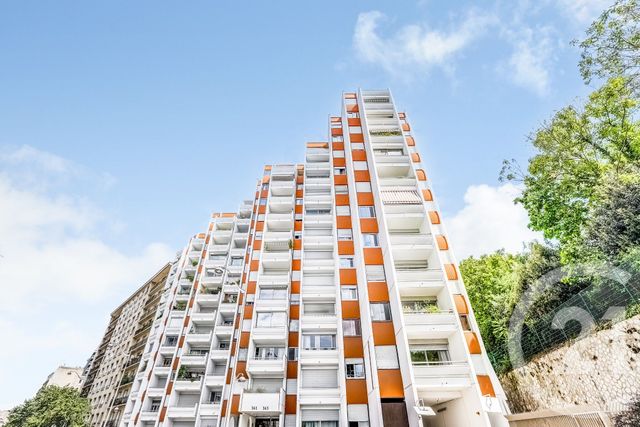 Appartement Studio à vendre - 1 pièce - 32.86 m2 - PARIS - 75015 - ILE-DE-FRANCE - Century 21 Immoside Felix Faure