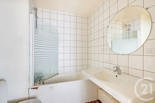 Appartement Studio à vendre - 1 pièce - 32.86 m2 - PARIS - 75015 - ILE-DE-FRANCE - Century 21 Immoside Felix Faure