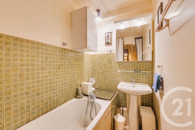 Appartement T2 à vendre - 2 pièces - 40.0 m2 - PARIS - 75015 - ILE-DE-FRANCE - Century 21 Immoside Felix Faure